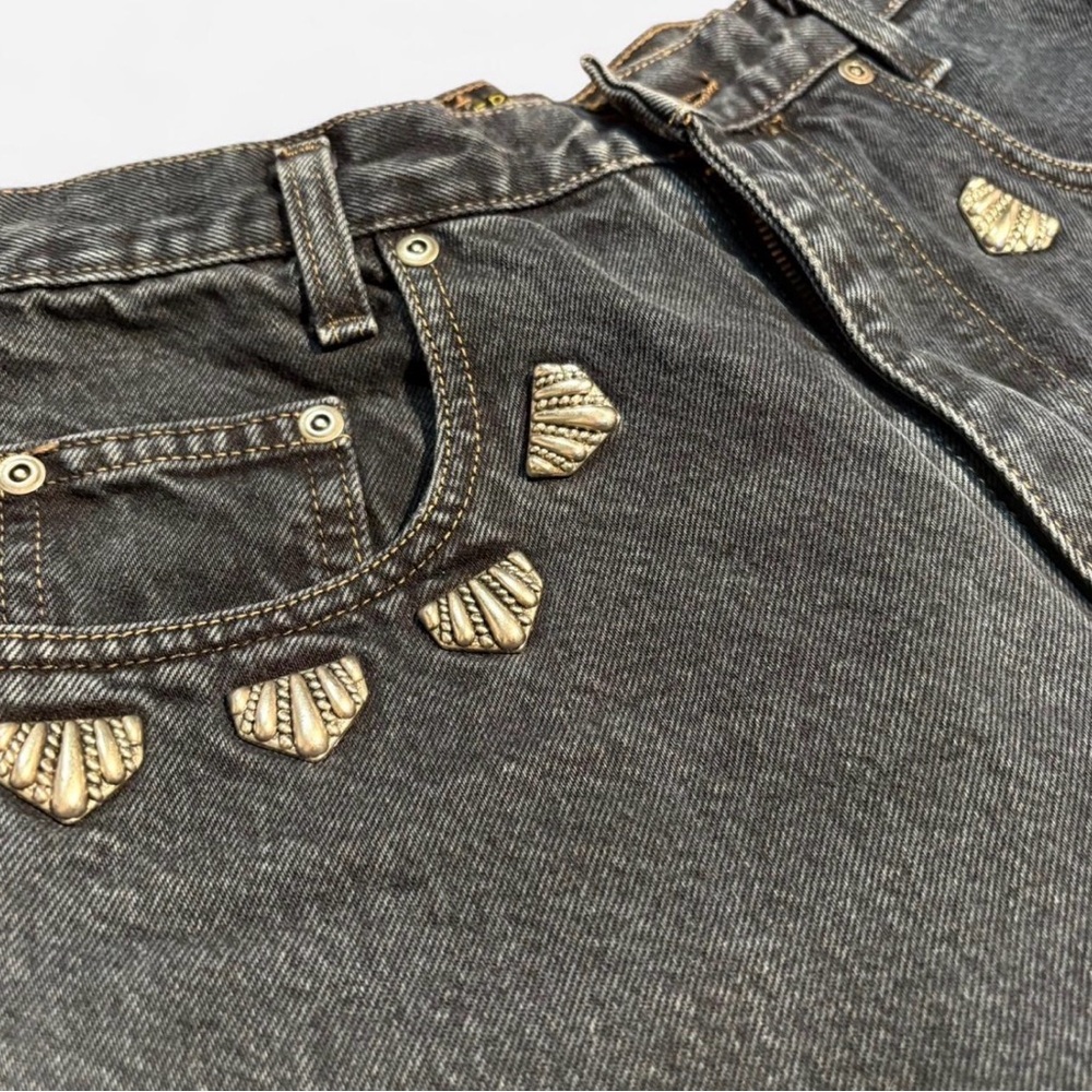 Vintage Ikeda Shell Studded Black High Rise Jeans Size 24”